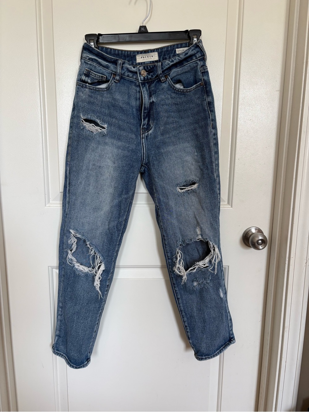 PacSun Women's Ripped High Rise Mom Jeans